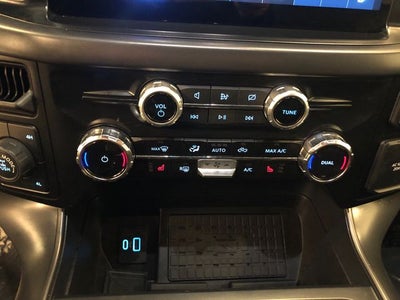 2024 Ford F-150 XLT BLACK APPEARANCE PACKAGE