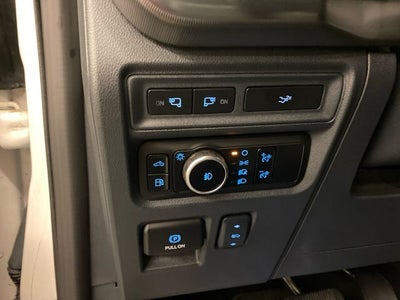 2024 Ford F-150 Lariat ROOF/BLACK APPEARANCE PACKAGE
