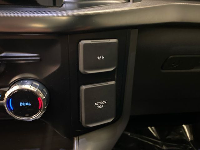 2024 Ford F-150 Lariat ROOF/BLACK APPEARANCE PACKAGE