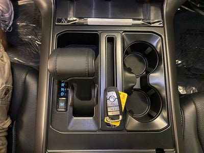 2024 Ford F-150 Lariat ROOF/BLACK APPEARANCE PACKAGE