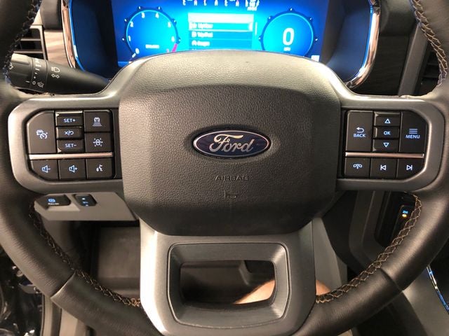 2025 Ford F-150 Lariat CHROME PACKAGE