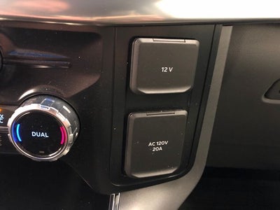 2025 Ford F-150 Lariat CHROME PACKAGE