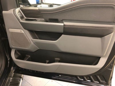 2025 Ford F-150 Lariat CHROME PACKAGE
