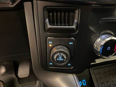2024 Ford F-150 Lariat ROOF/BLACK APPEARANCE PACKAGE