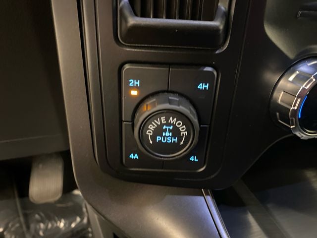 2024 Ford F-150 Lariat ROOF/BLACK APPEARANCE PACKAGE