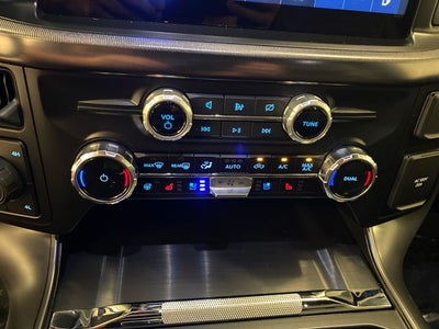 2024 Ford F-150 Lariat ROOF/BLACK APPEARANCE PACKAGE