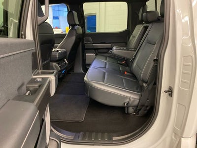 2024 Ford F-150 Lariat ROOF/BLACK APPEARANCE PACKAGE