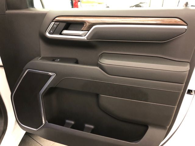 2025 Chevrolet Silverado 1500 LT LT1