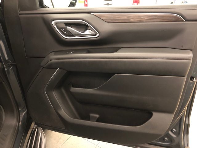 2022 Chevrolet Suburban LS