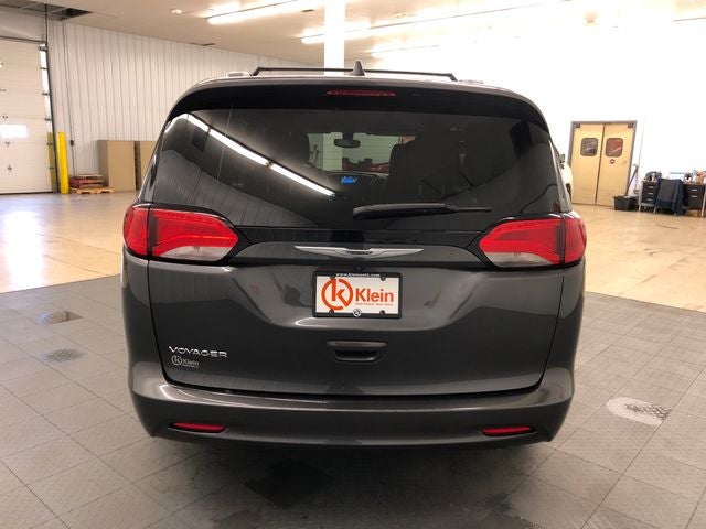 2021 Chrysler Voyager LXI