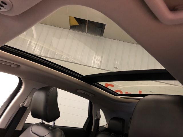 2022 Ford Edge SEL ROOF