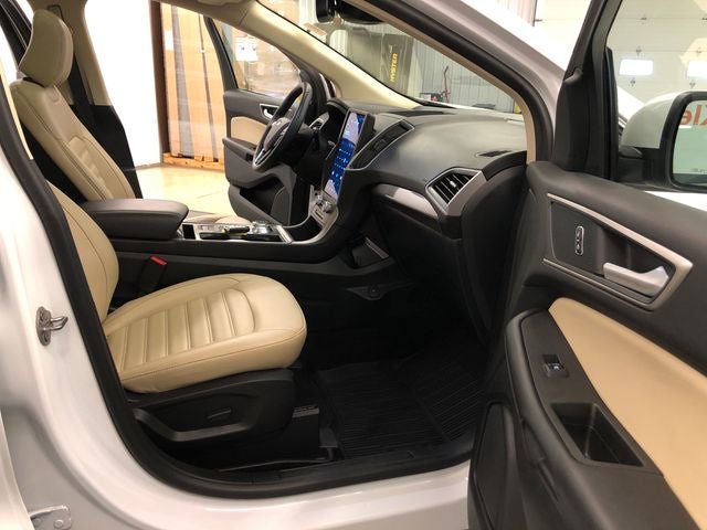 2024 Ford Edge SEL ROOF