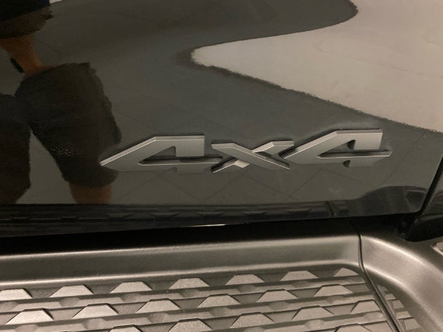 2020 RAM 2500 Big Horn NIGHT EDITION