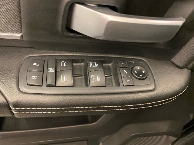 2020 RAM 2500 Big Horn NIGHT EDITION