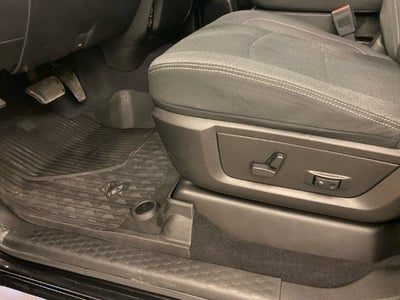 2020 RAM 2500 Big Horn NIGHT EDITION