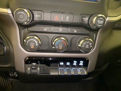 2020 RAM 2500 Big Horn NIGHT EDITION