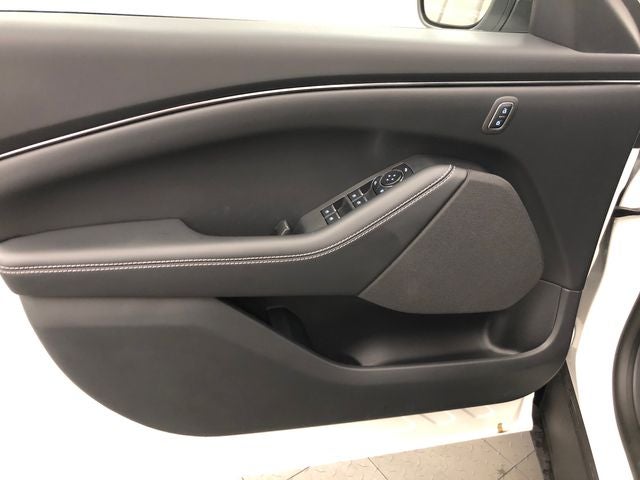 2026 Ford Mustang Mach-E Select TECHNOLOGY PACKAGE