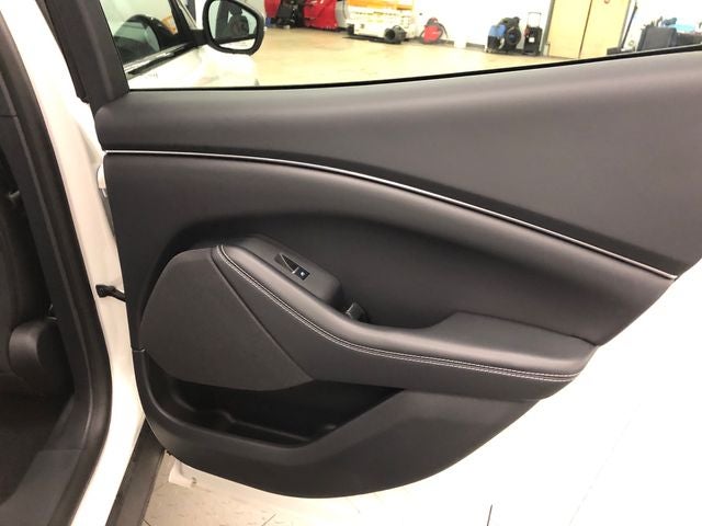 2026 Ford Mustang Mach-E Select TECHNOLOGY PACKAGE