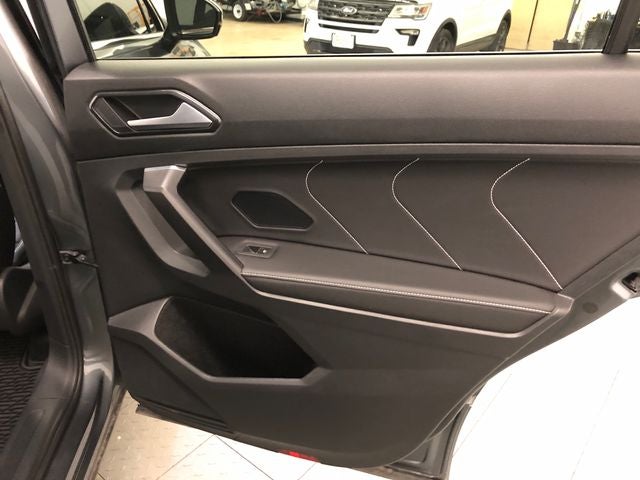 2022 Volkswagen Tiguan 2.0T SEL R-Line