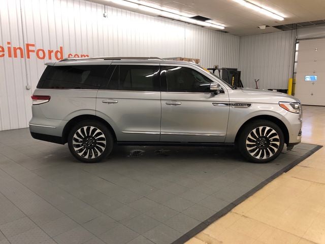 2022 Lincoln Navigator Black Label