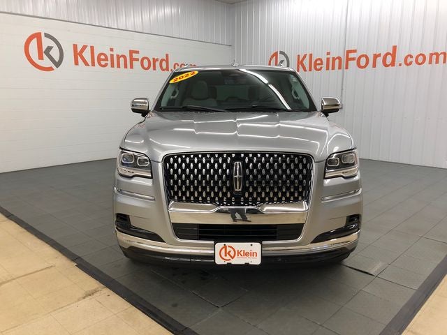 2022 Lincoln Navigator Black Label