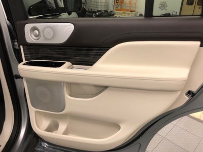 2022 Lincoln Navigator Black Label