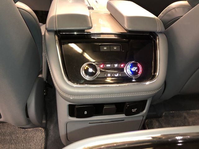 2021 Lincoln Navigator L Black Label