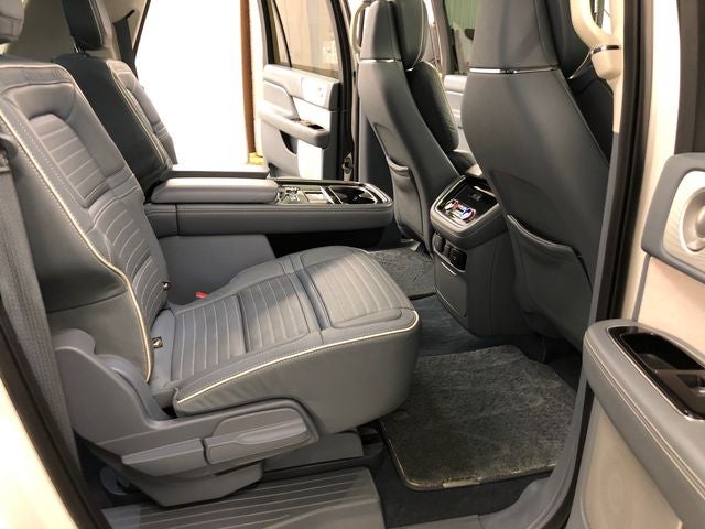 2021 Lincoln Navigator L Black Label
