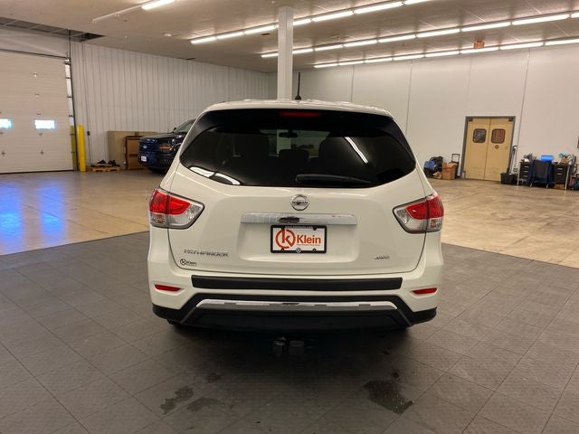 2014 Nissan Pathfinder S