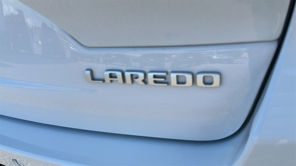 2024 Jeep Grand Cherokee Laredo 4x4