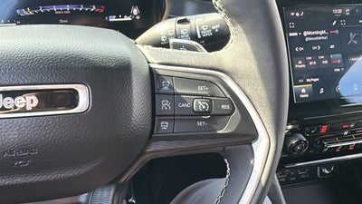 2024 Jeep Grand Cherokee Laredo 4x4