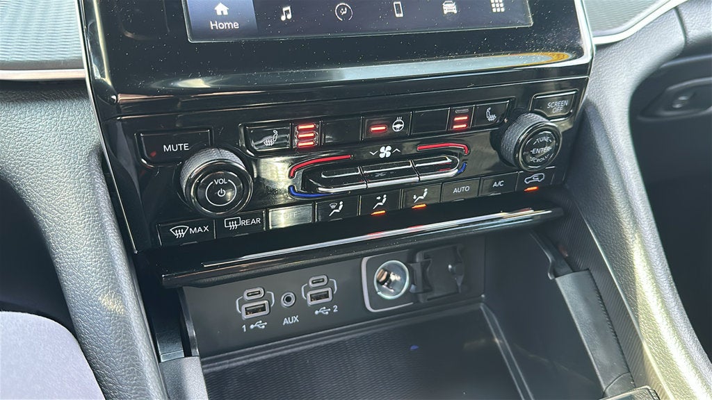 2024 Jeep Grand Cherokee Laredo 4x4