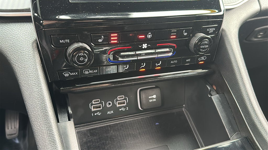 2025 Jeep Grand Cherokee Laredo 4x4