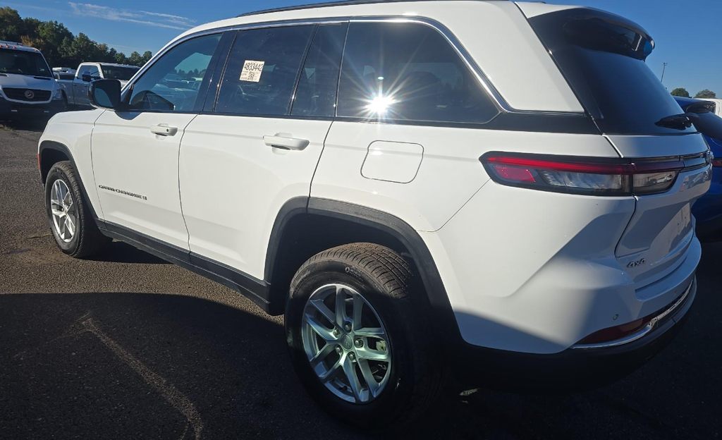 2025 Jeep Grand Cherokee Laredo X 4x4