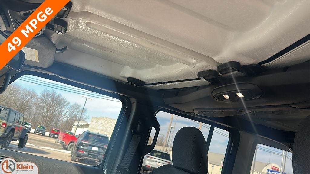 2025 Jeep Wrangler 4xe Sahara 4xe