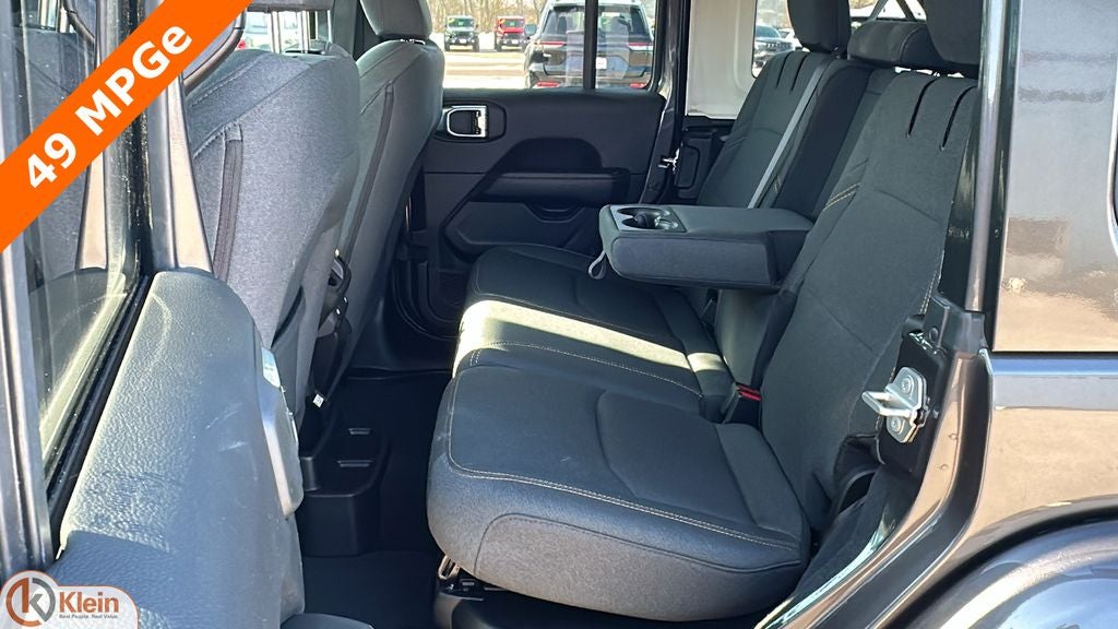 2025 Jeep Wrangler 4xe Sahara 4xe