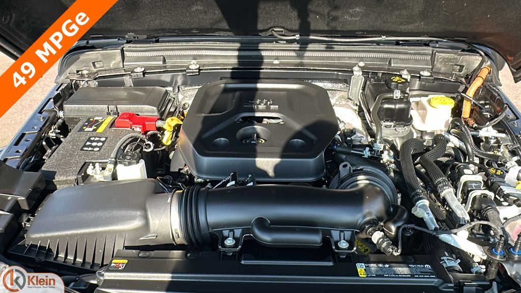 2025 Jeep Wrangler 4xe Sahara 4xe