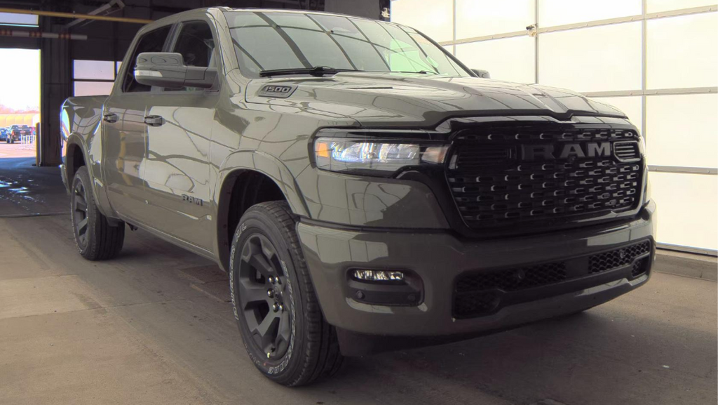 2026 RAM 1500 Big Horn Crew Cab 4x4 5'7' Box