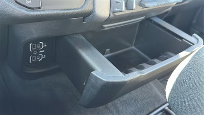2024 RAM 1500 Tradesman Crew Cab 4x4 5'7' Box
