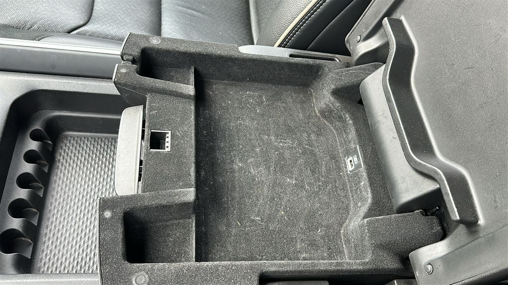 2021 RAM 1500 Laramie Crew Cab 4x4 5'7' Box