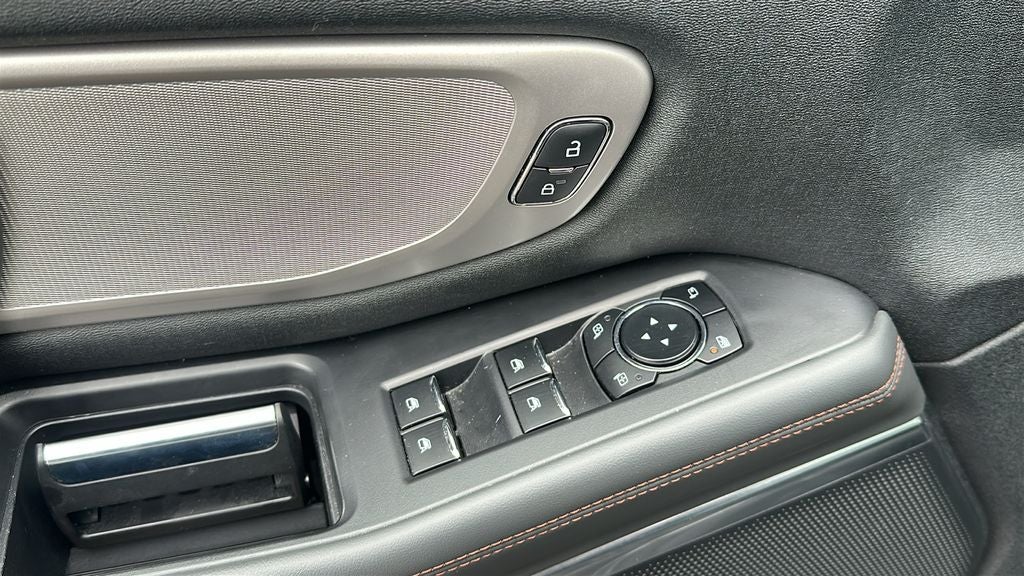 2025 Ford Expedition Active 202A/Panoramic Roof