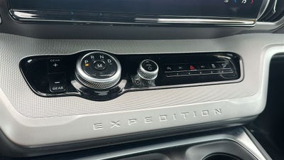 2025 Ford Expedition Active 202A/Panoramic Roof