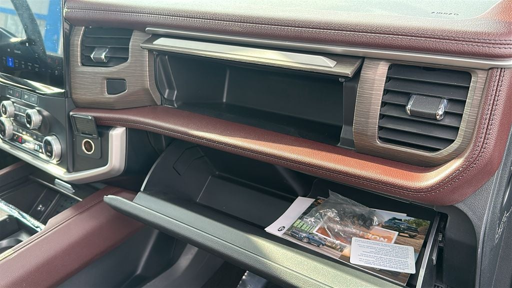 2024 Ford Expedition Limited 302A/Panoramic Roof