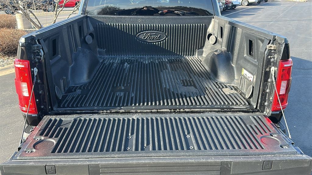 2023 Ford F-150 XLT LIFTED