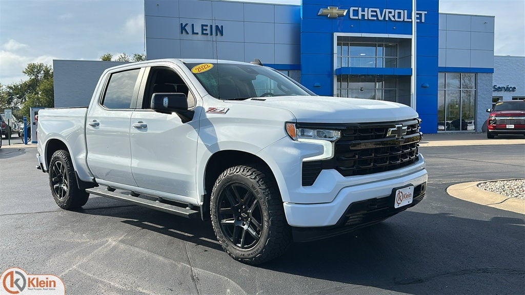 2022 Chevrolet Silverado 1500 4WD Crew Cab Short Bed RST