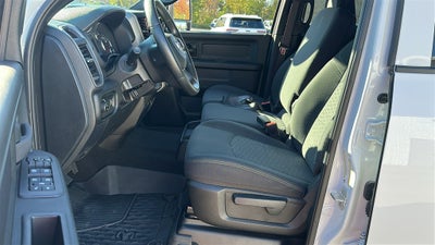 2025 RAM 2500 Tradesman Crew Cab 4x4 6'4' Box