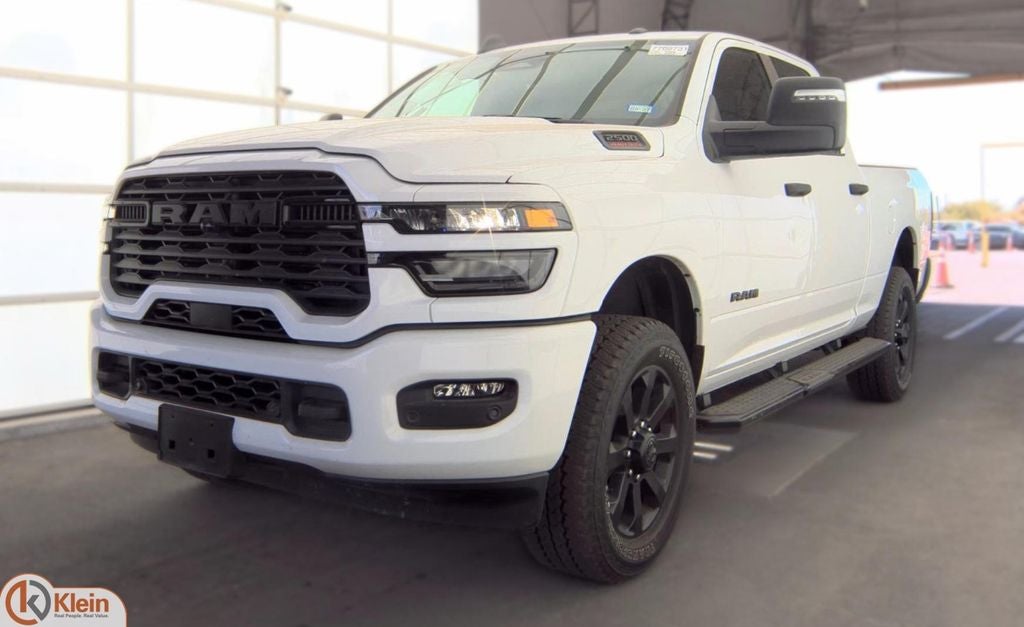 2025 RAM 2500 Big Horn Crew Cab 4x4 6'4' Box