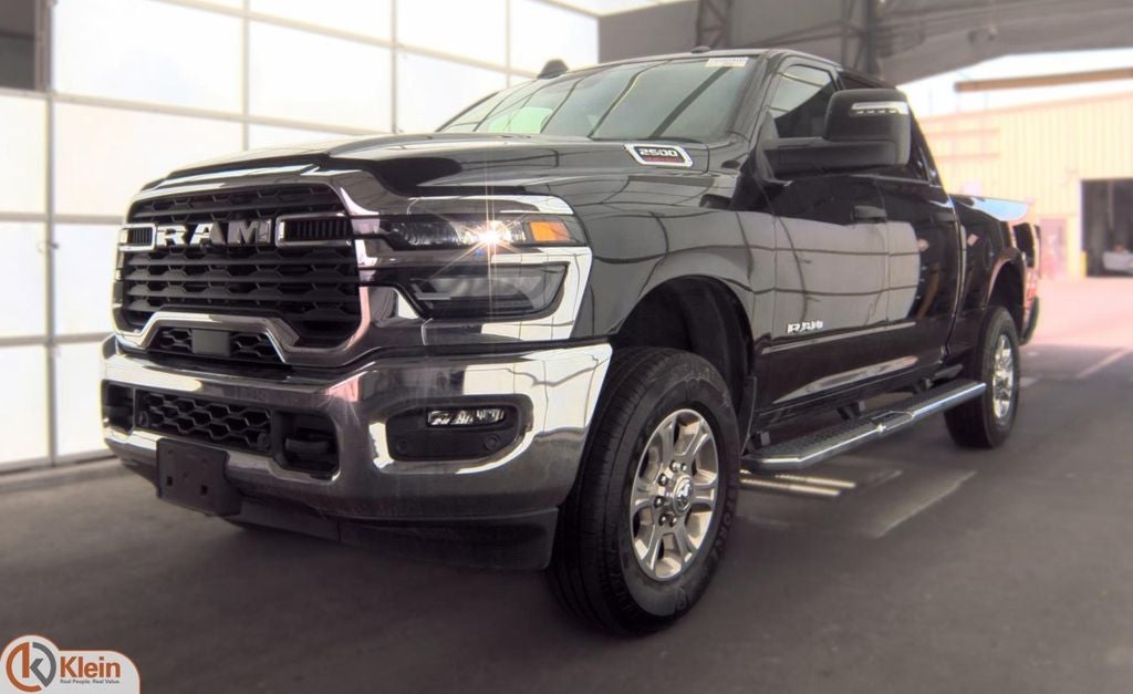 2025 RAM 2500 Big Horn Crew Cab 4x4 6'4' Box