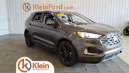 2019 Ford
Edge SEL AWD SUV