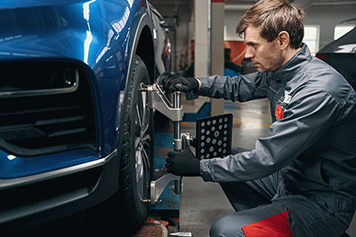 Earn and redeem Points on Ford Service with Ford Rewards.*